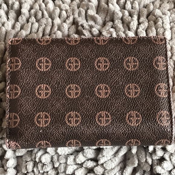 Giani Bernini ‘Bears on Ice’ Wallet - Picture 2 of 5